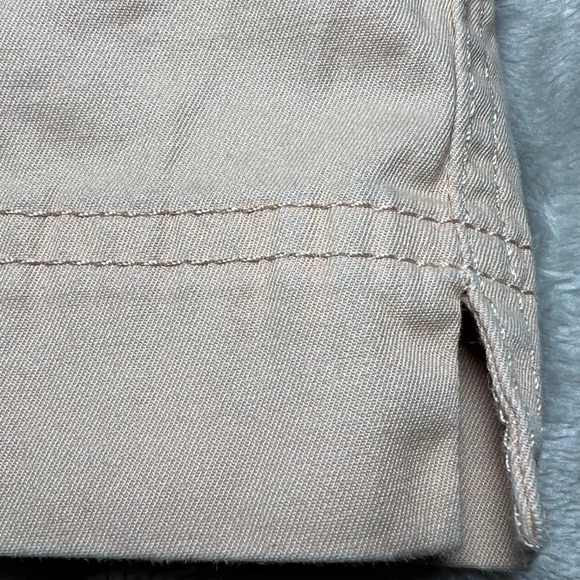 Talbots Perfect Crop Pants Womens 12 Khaki Casual Business Work Everyday - Picture 15 of 16